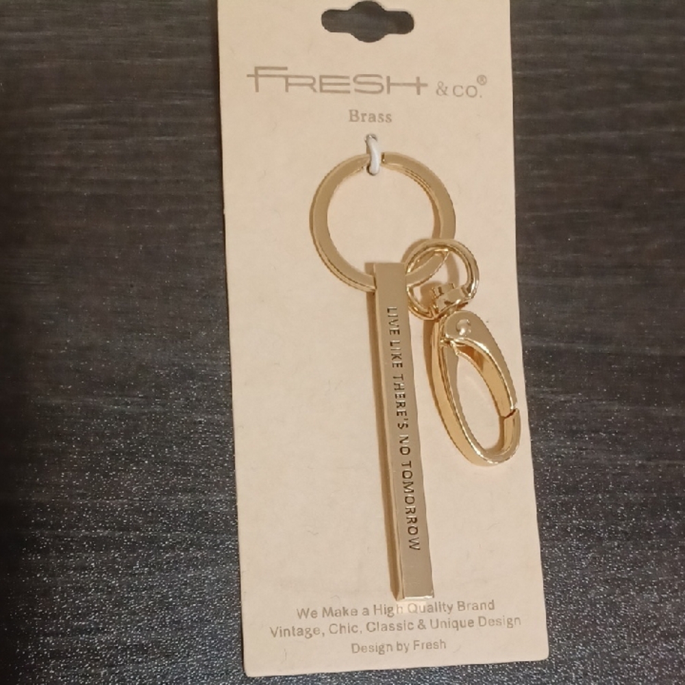Fresh & Co. Gold Brass Keychain